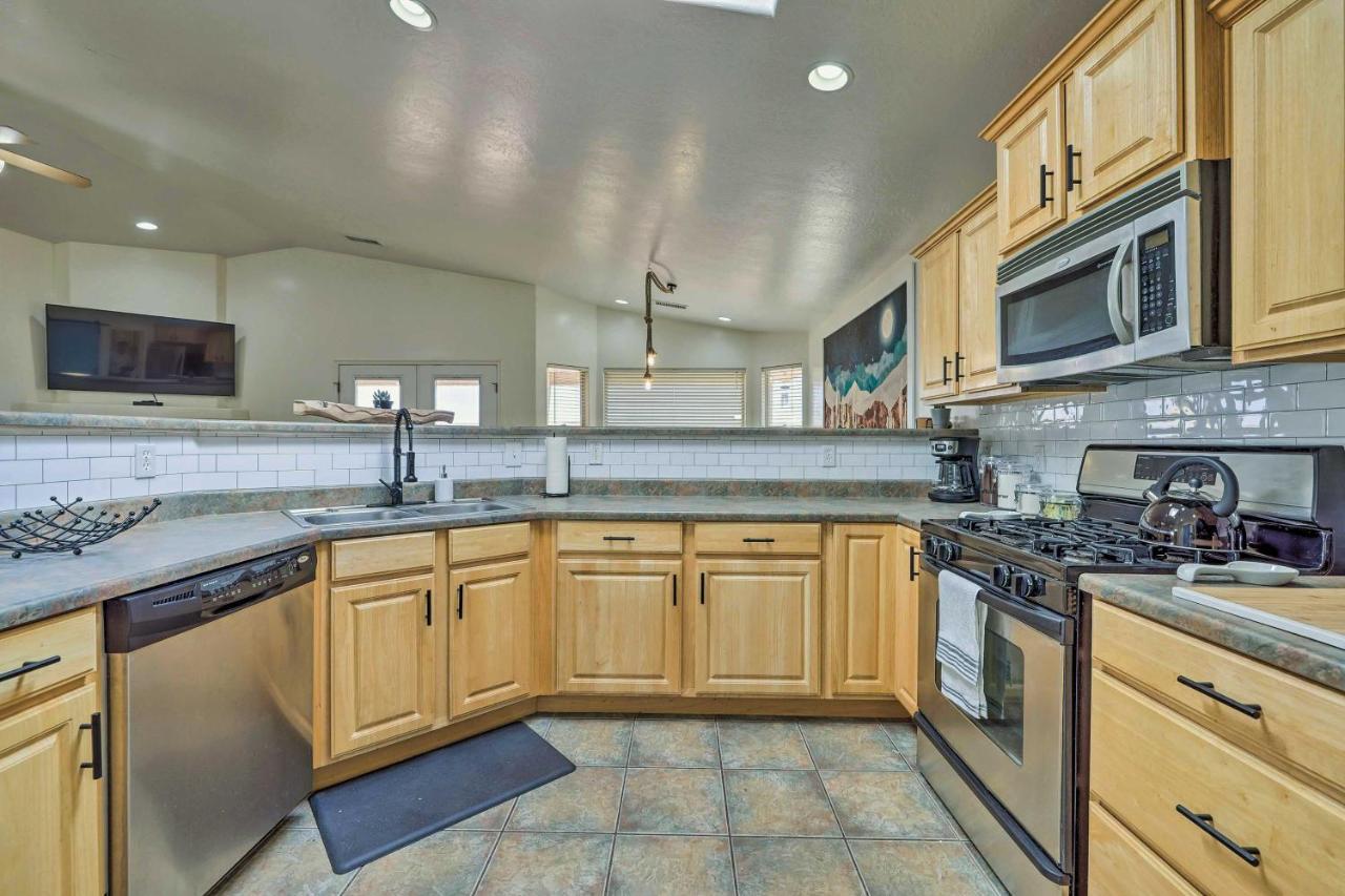 הוילה Modern Page Retreat With View, 9 Mi To Wahweap Beach מראה חיצוני תמונה